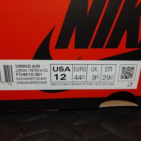 Jordan 1 Retro High OG Satin Bred (Women's) FD4810-061 size 12 - Picture 11 of 12